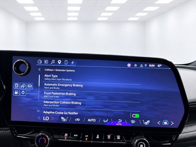 Used 2024 Chevrolet Blazer EV LT AWD/4WD image 24