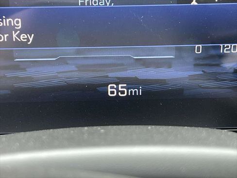 Used 2025 Chevrolet Suburban High Country w/ Sun And Tow Package image 27