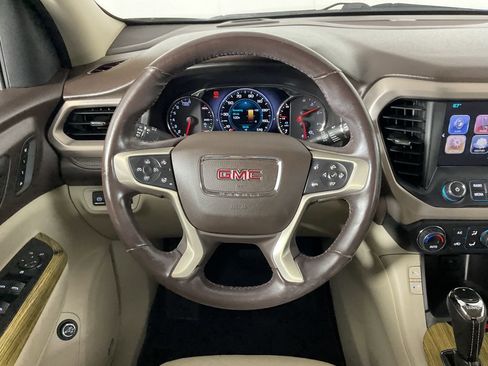 Used 2019 GMC Acadia Denali w/ Technology Package AWD/4WD image 12