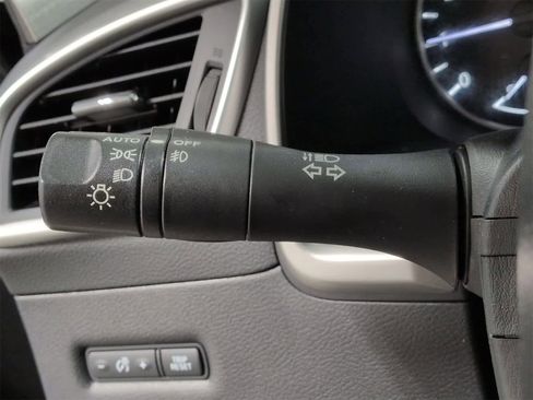 Used 2017 Nissan Murano Platinum image 30