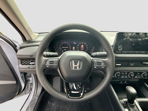 New 2025 Honda Accord SE image 8