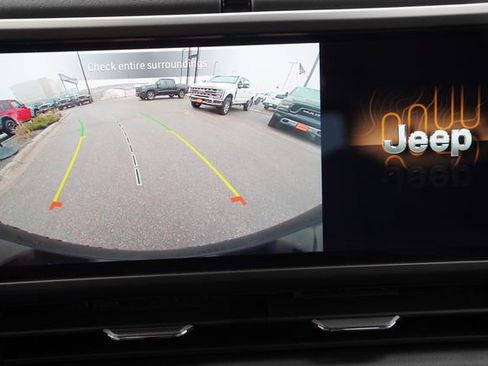 Certified 2025 Jeep Wrangler Unlimited Sahara w/ Safety Group image 33