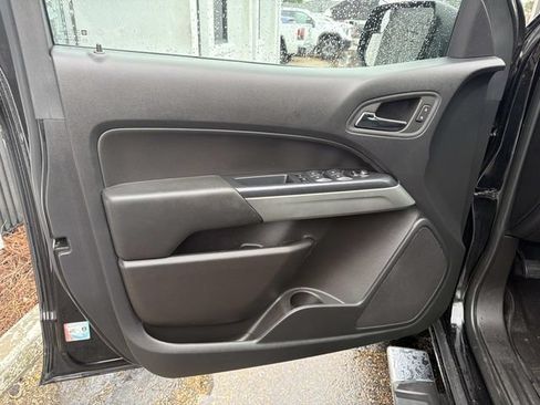 Used 2022 Chevrolet Colorado LT w/ LT Convenience Package RWD image 24