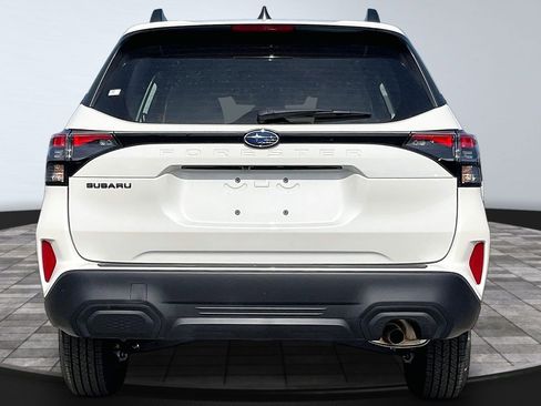 New 2026 Subaru Forester AWD/4WD image 4