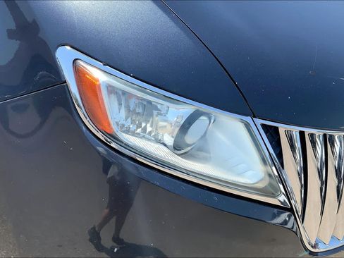 Used 2013 Lincoln MKX AWD image 27