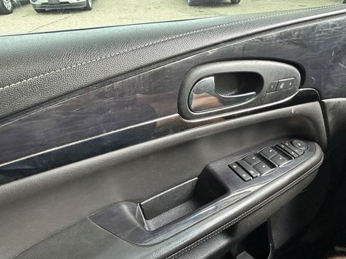 Used 2015 Buick Enclave Premium w/ Experience Buick Package AWD/4WD image 29