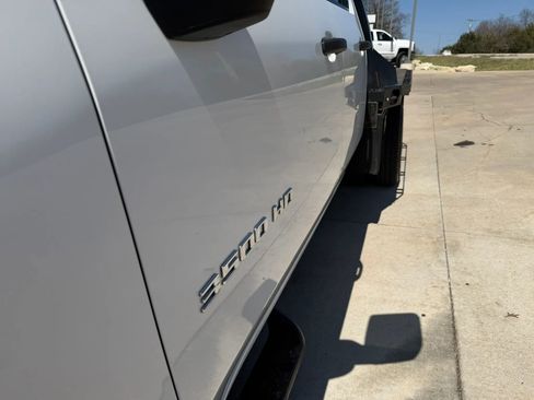 Used 2021 Chevrolet Silverado 3500 W/T RWD image 64