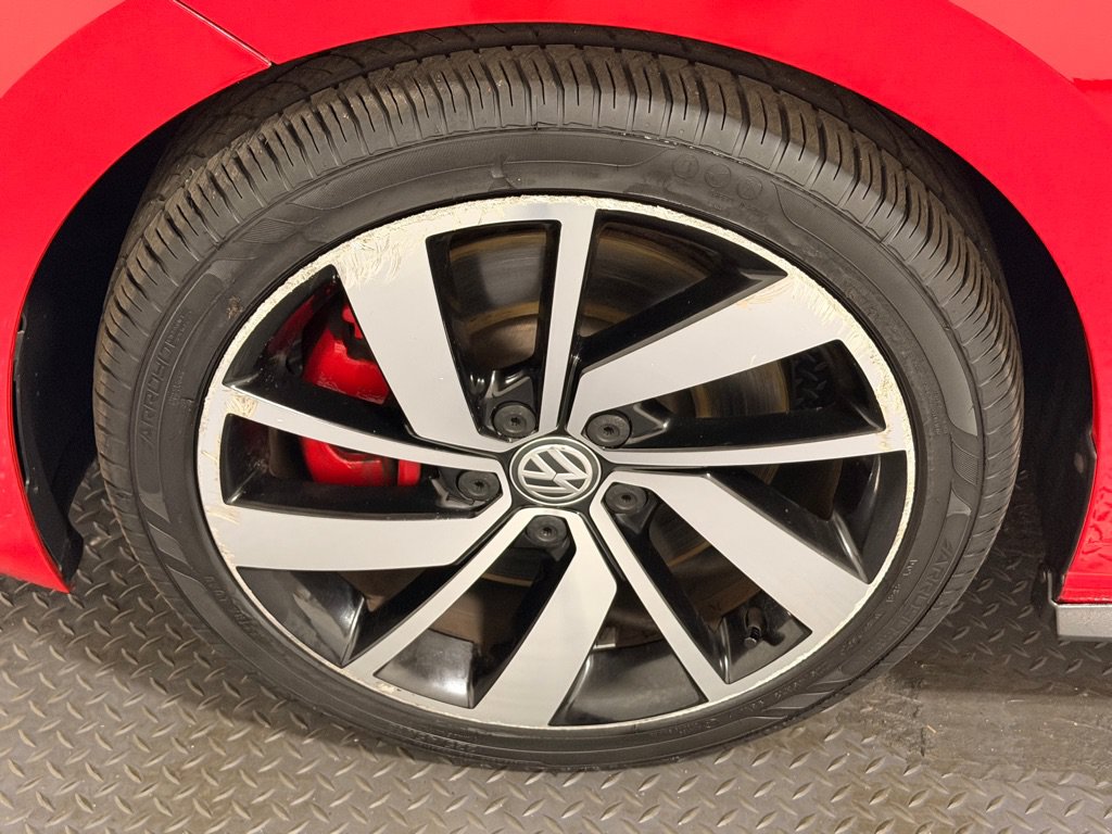 Used 2019 Volkswagen Jetta GLI FWD image 22