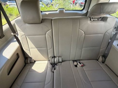 Used 2018 GMC Yukon XL SLT w/ Open Road Package RWD image 20