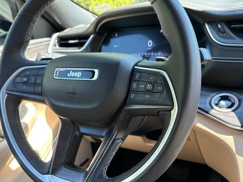 Used 2024 Jeep Grand Cherokee Limited 4xe AWD/4WD image 12