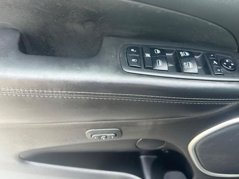 Used 2019 Jeep Grand Cherokee Summit w/ Platinum Series Group AWD/4WD image 17