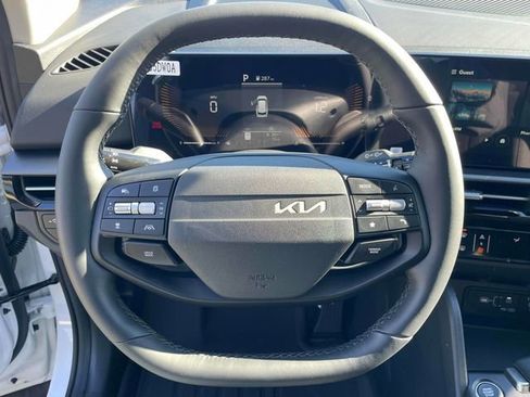 New 2026 Kia Sportage LX w/ LX Convenience Package image 8