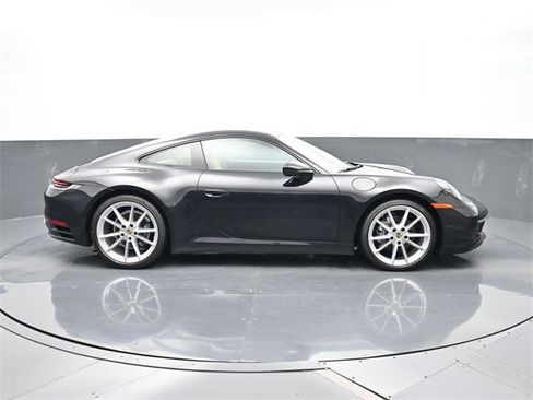 Used 2020 Porsche 911 Carrera image 24