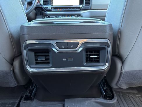 Used 2023 GMC Sierra 1500 SLT w/ SLT Premium Plus Package image 34