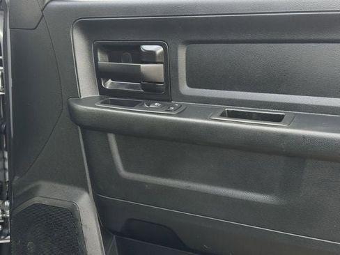 Used 2021 RAM 2500 Tradesman w/ Chrome Appearance Group AWD/4WD image 28