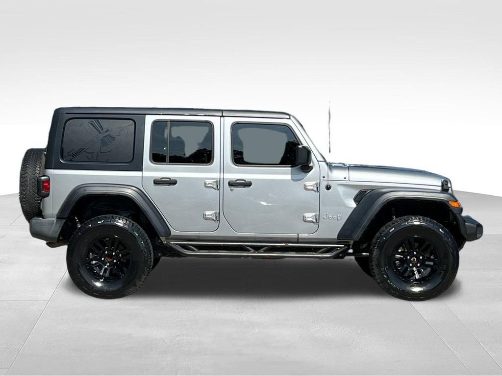 Used 2018 Jeep Wrangler Unlimited Sport S AWD/4WD image 4