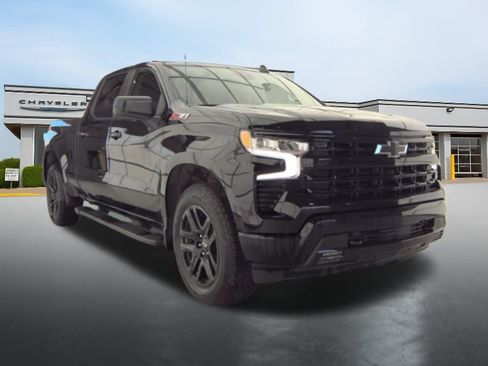 Used 2024 Chevrolet Silverado 1500 RST w/ Convenience Package II AWD/4WD image 7