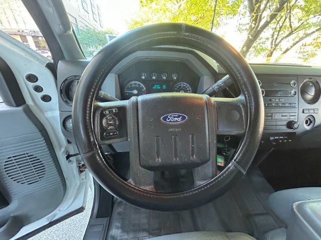 Used 2016 Ford F250 XL w/ XL Appearance Package AWD/4WD image 10