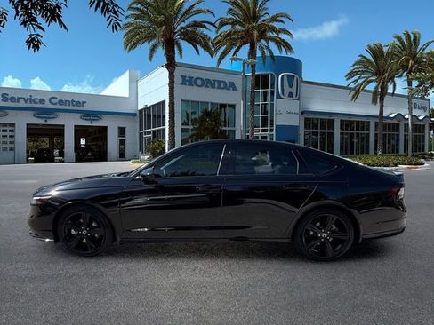 Used 2025 Honda Accord Sport image 5