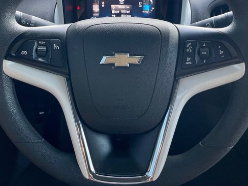 Used 2013 Chevrolet Volt image 16