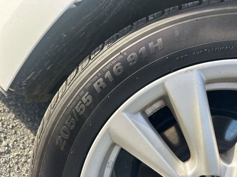 Used 2023 Toyota Corolla SE image 28