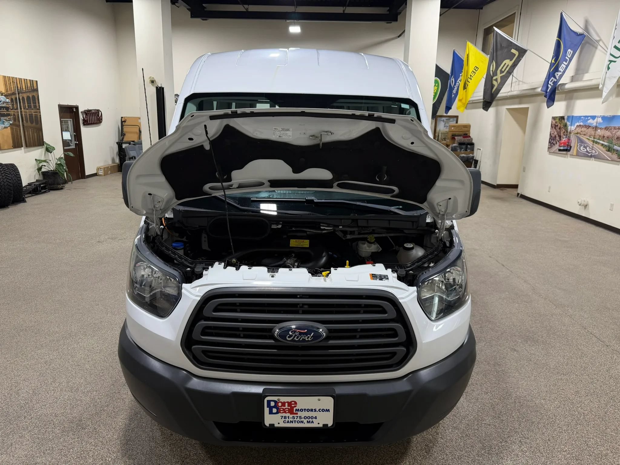 Used 2015 Ford Transit 150 XL RWD image 52