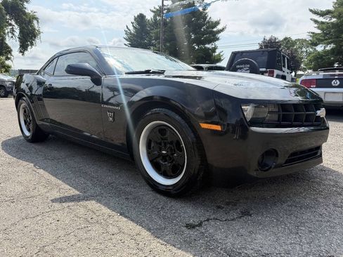 Used 2013 Chevrolet Camaro LS RWD image 3