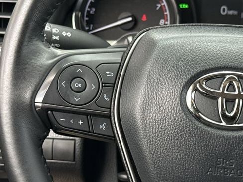 Used 2024 Toyota Camry SE FWD image 13