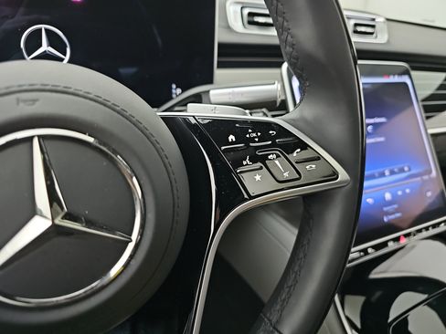 Certified 2024 Mercedes-Benz S 500 4MATIC image 38