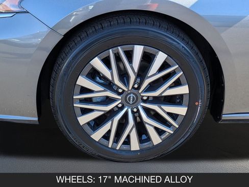 Certified 2023 Nissan Altima 2.5 SV image 10