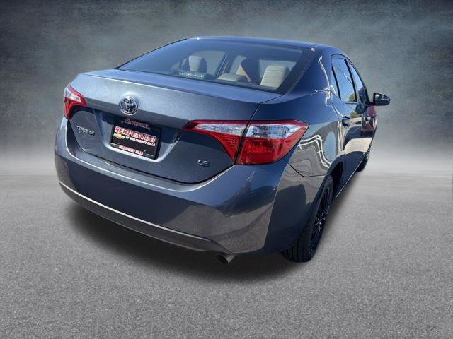 Used 2016 Toyota Corolla LE FWD image 6