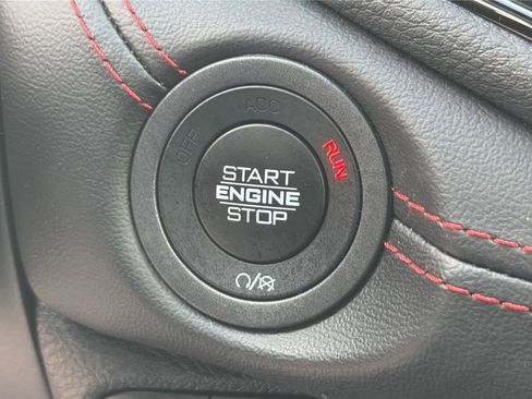 Used 2025 Dodge Durango R/T image 38