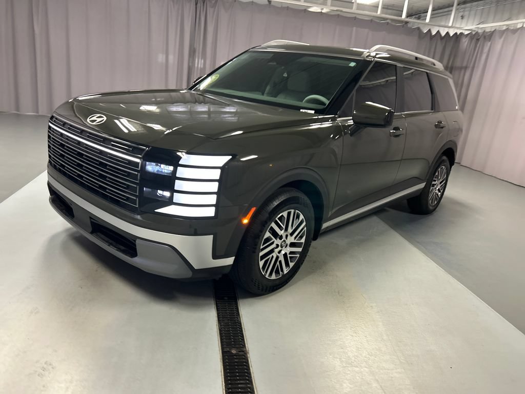 Used 2026 Hyundai Palisade SEL FWD image 3