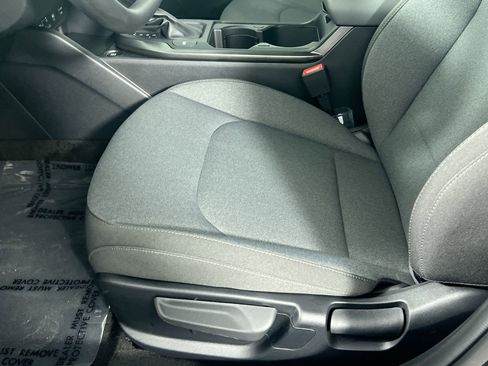 New 2025 Kia K4 LXS image 15