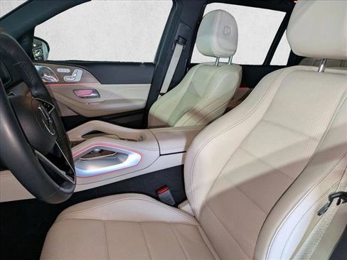 Certified 2024 Mercedes-Benz GLS 450 4MATIC image 18