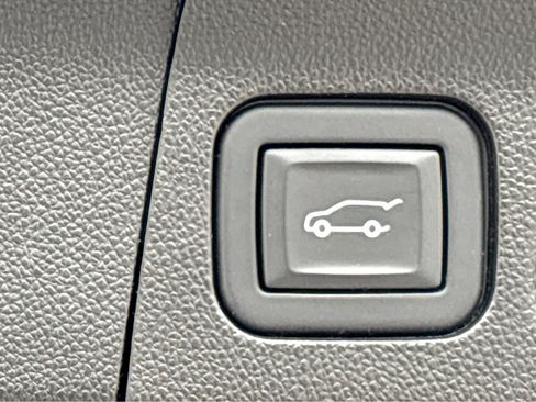 Used 2023 GMC Acadia AT4 w/ Preferred Package AWD/4WD image 20