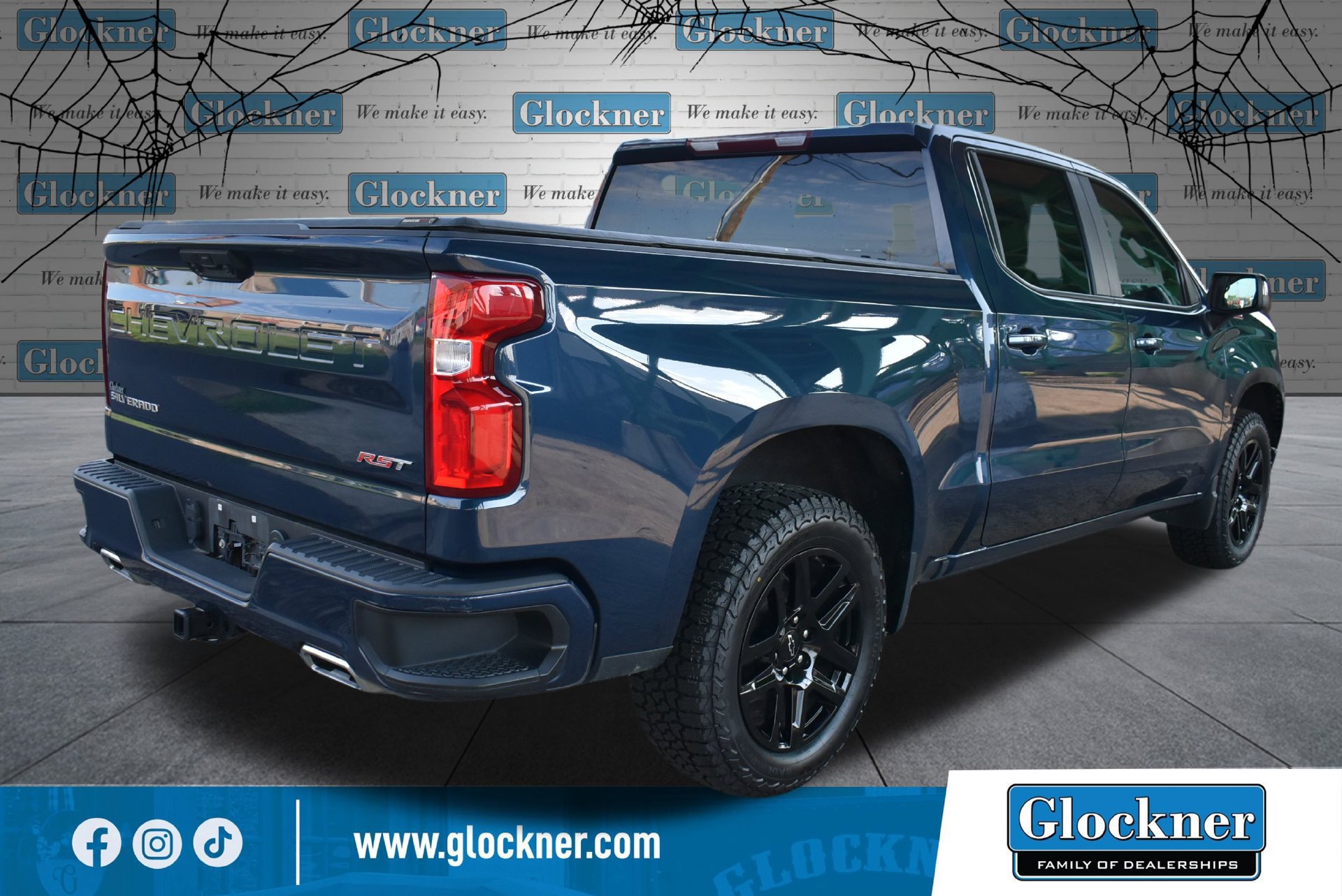 Used 2022 Chevrolet Silverado 1500 RST AWD/4WD image 6