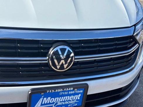 Used 2024 Volkswagen Jetta S FWD image 4