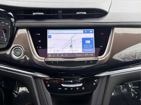 Used 2025 Cadillac XT6 Sport w/ Platinum Package image 13