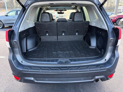 Used 2022 Subaru Forester Limited w/ Popular Package #3 image 26
