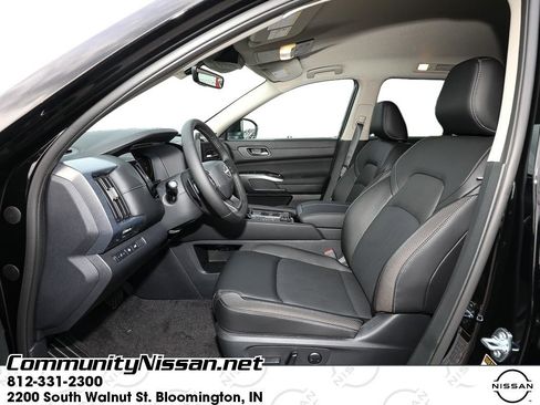 New 2026 Nissan Pathfinder SL AWD/4WD image 11