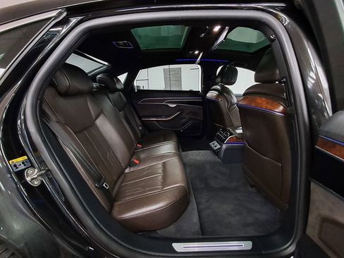 Used 2021 Audi A8 L 4.0T w/ Executive Plus Package image 65