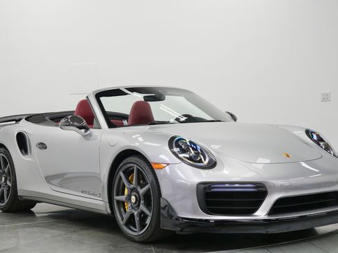 Used 2019 Porsche 911 Turbo S image 3