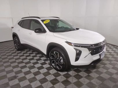 Used 2024 Chevrolet Trax RS w/ Sunroof Package