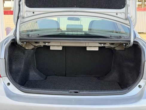 Used 2013 Toyota Corolla L image 27