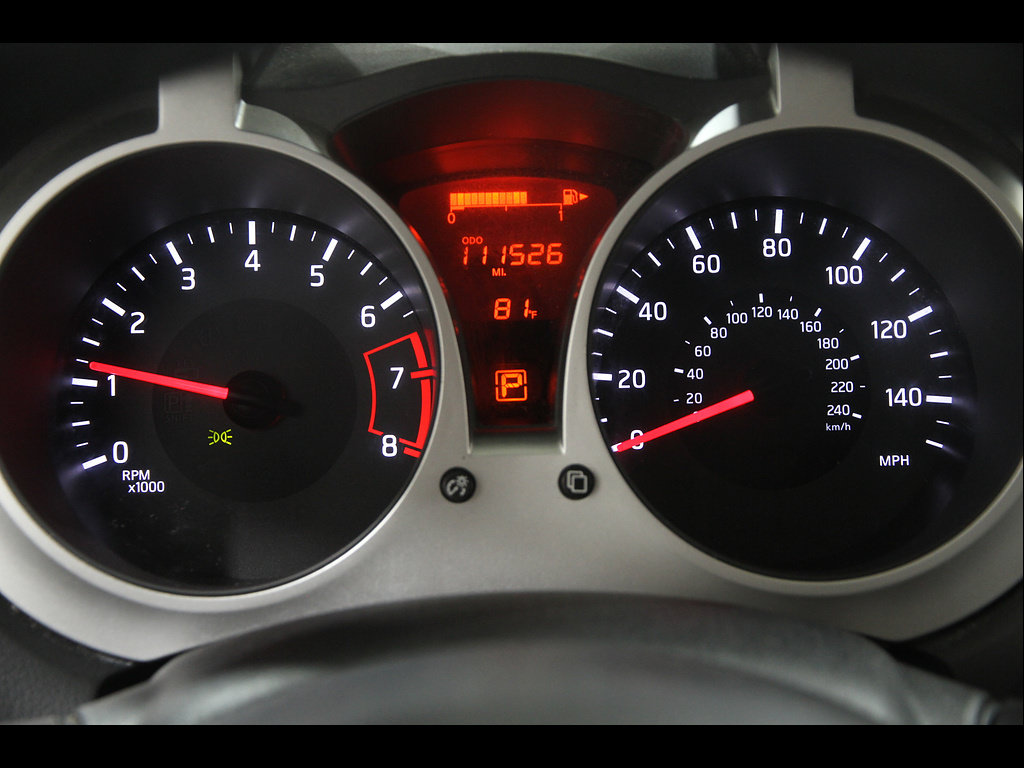 Used 2016 Nissan Juke S FWD image 8
