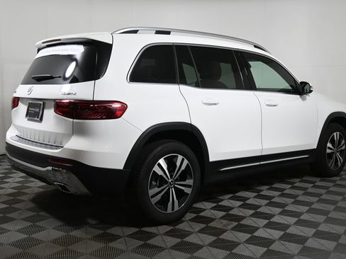 Certified 2025 Mercedes-Benz GLB 250 4MATIC image 10