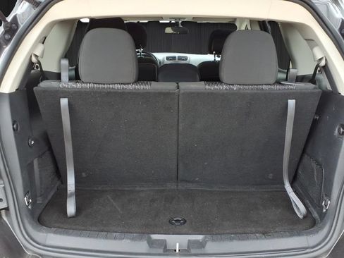 Used 2020 Dodge Journey SE w/ SE Popular Equipment Group FWD image 7