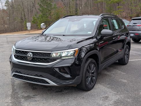 Used 2024 Volkswagen Taos S image 5