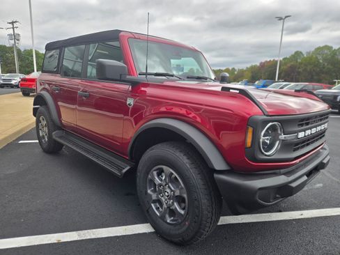 New 2025 Ford Bronco Big Bend image 3